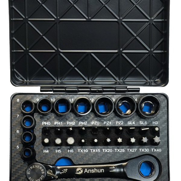 31PC 1/4" & 11mm DRIVE GO-THROUGH SOCKET & BIT SET - METRIC
